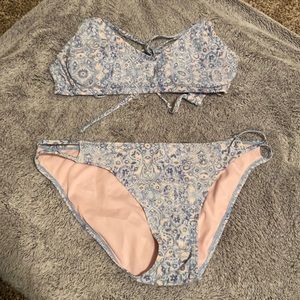 Blue flowered bikini